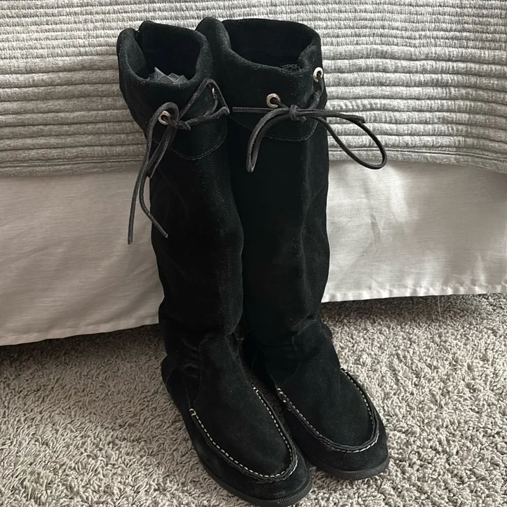Sperry Top Sider Black Suede Knee-High mocassin Boots